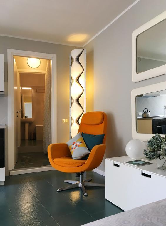Molly'S Home Como Bagian luar foto